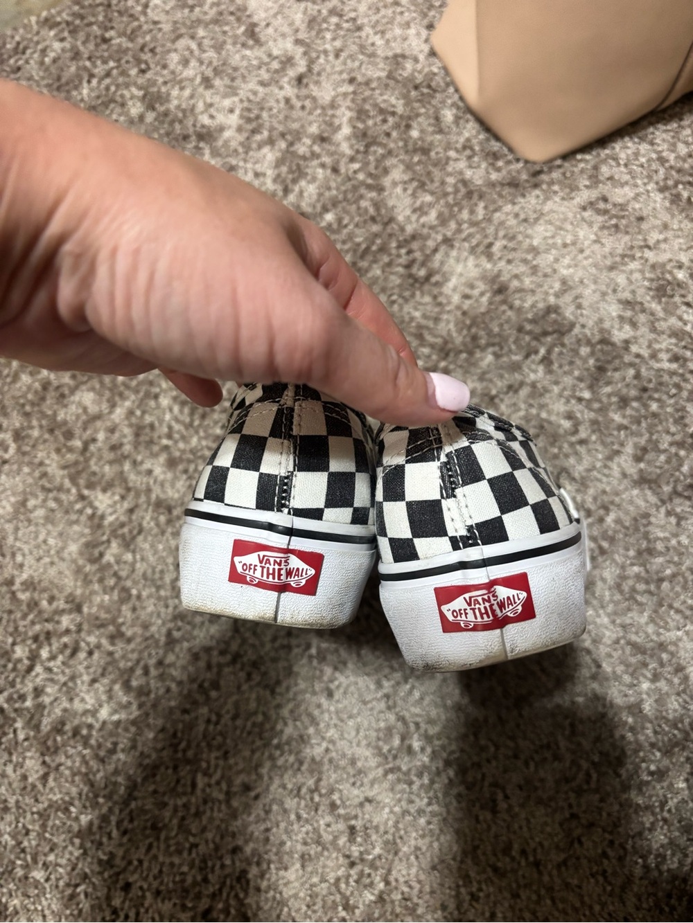 Platform vans - Picture 4 of 4